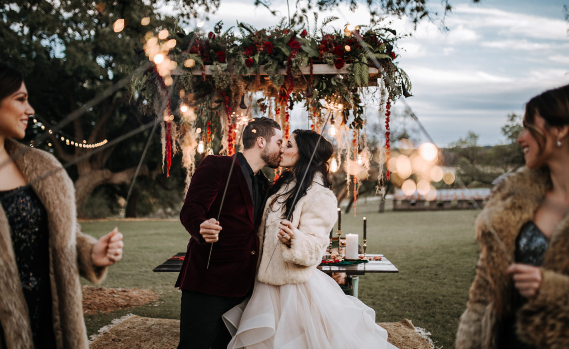 Boda en el bosque en invierno