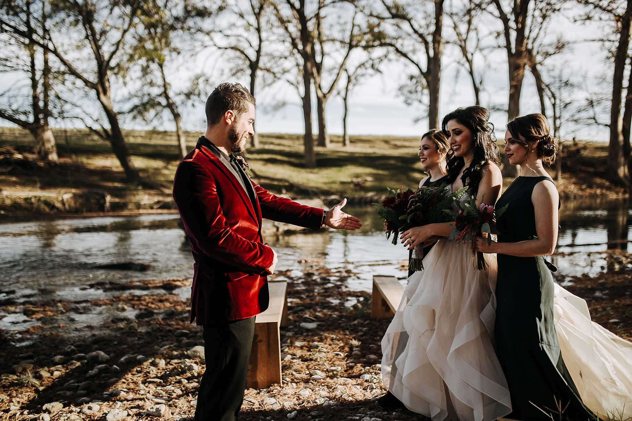 Boda en el bosque en invierno