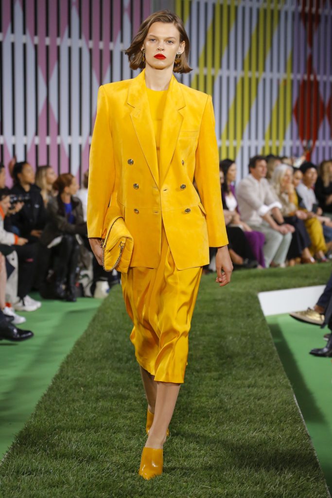 Tendencia Aspen Gold Pantone 2019