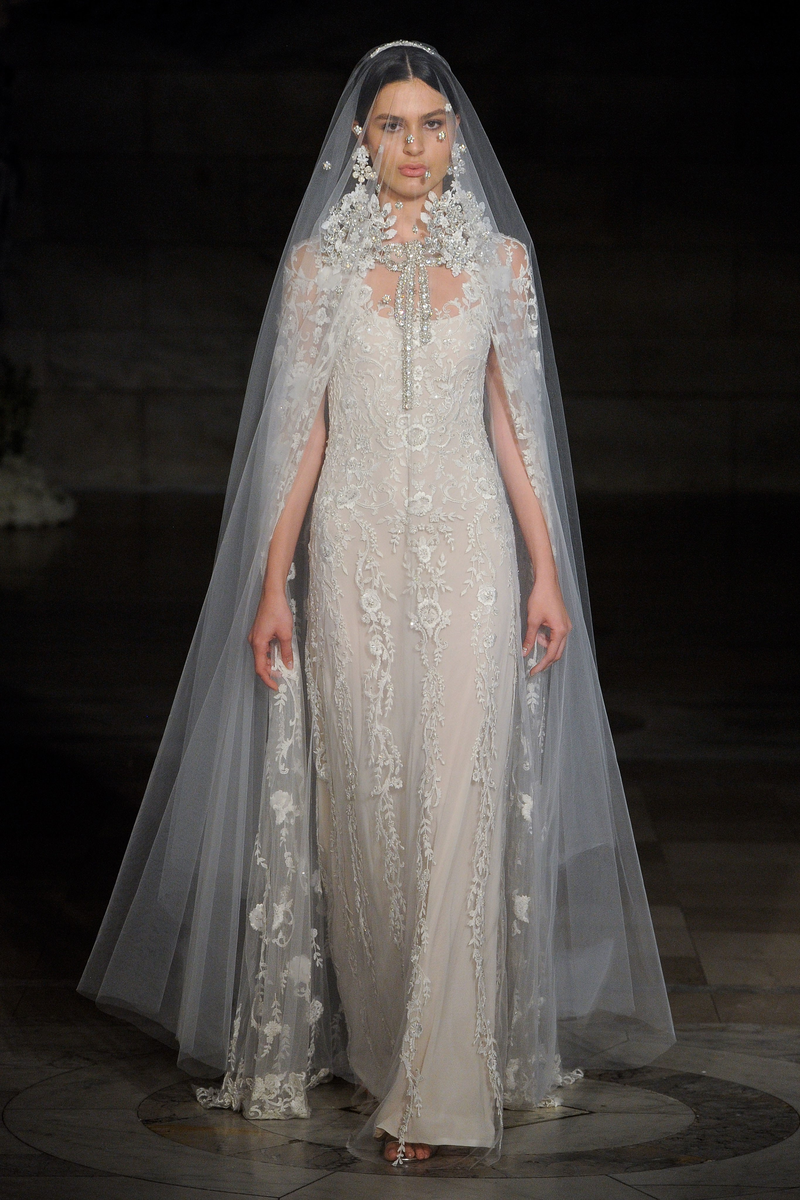 Vestidos de novia Reem Acra otoño 2019