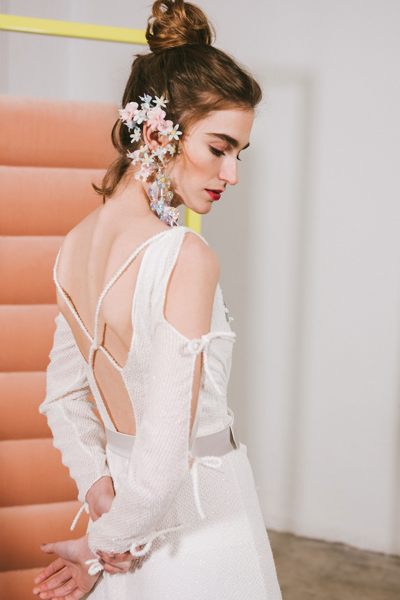 Vestidos de novia con escote en la espalda 2019