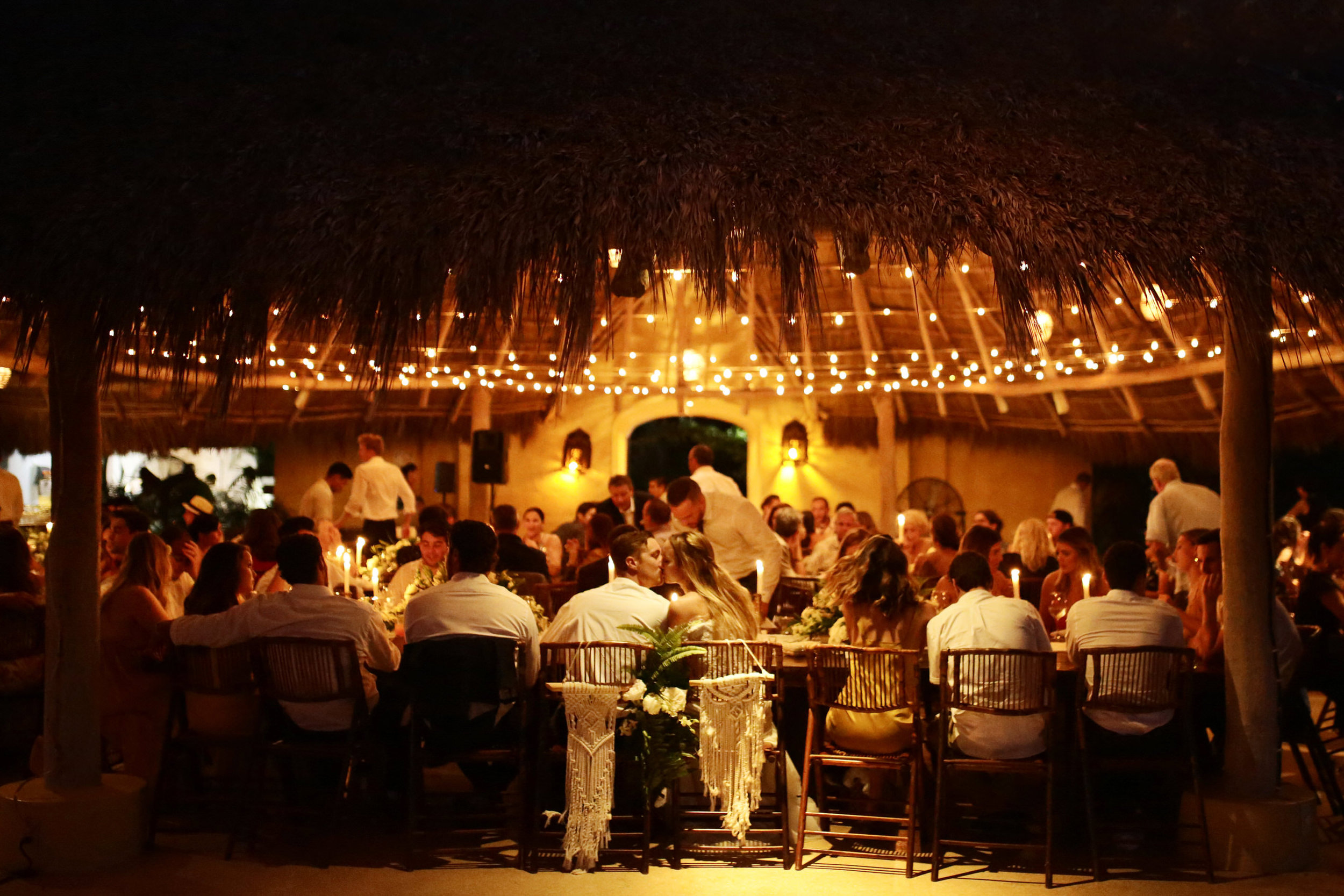 Boda romántica en la playa de Sayulita