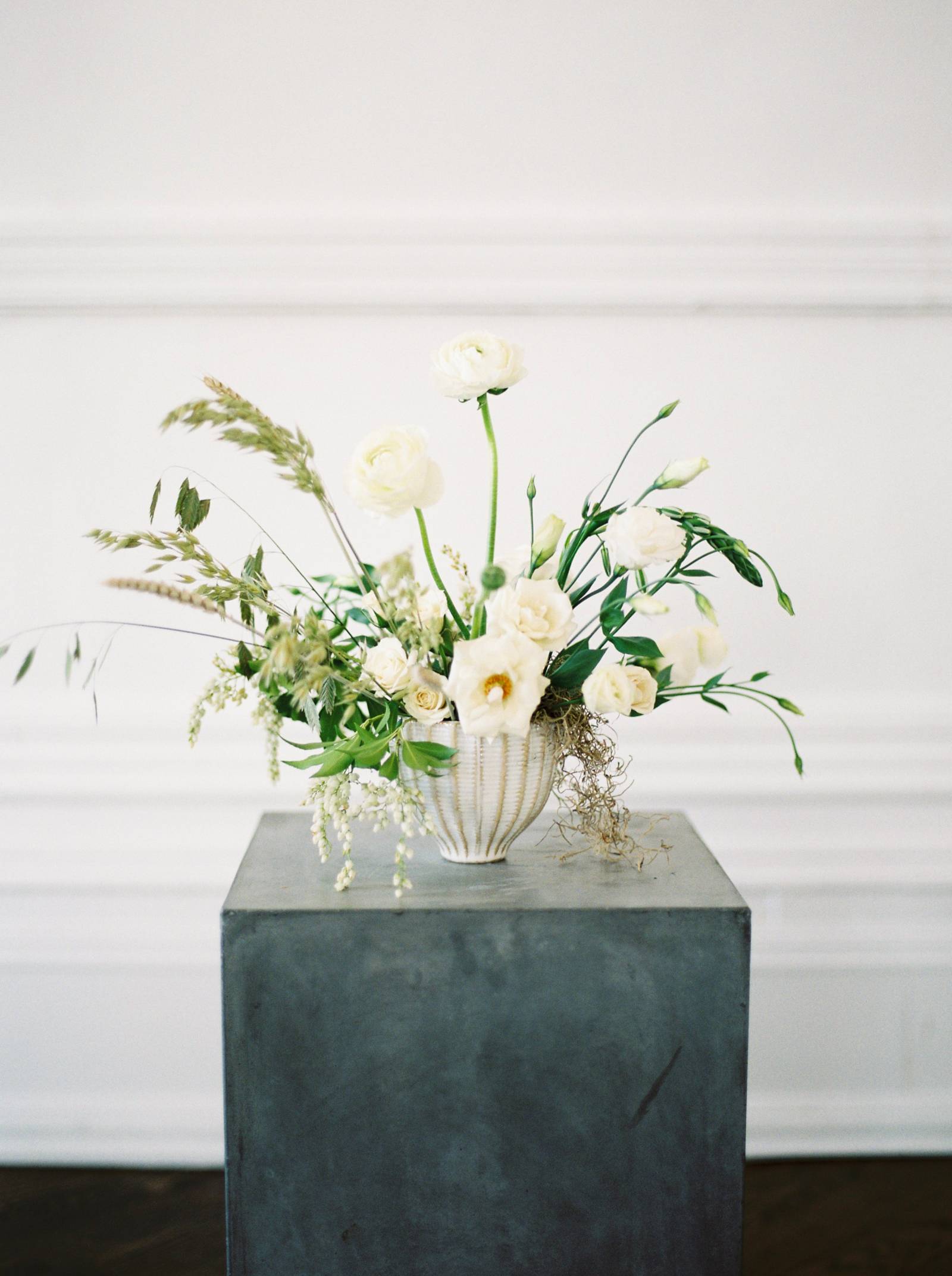 Cómo decorar una boda minimalista