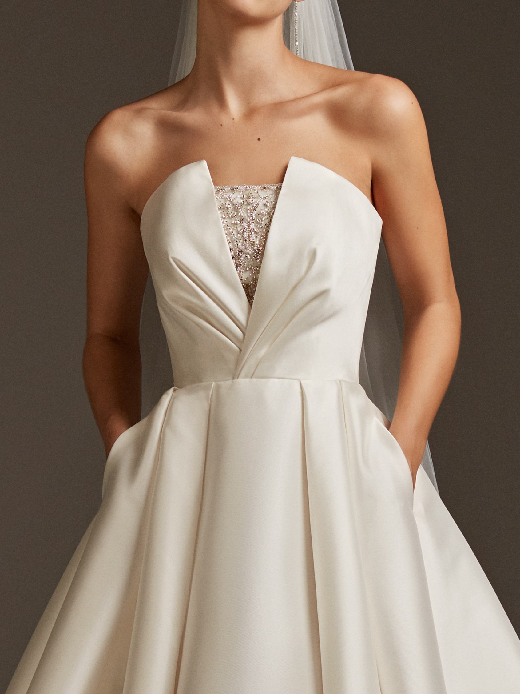 Pronovias Crucero 2020