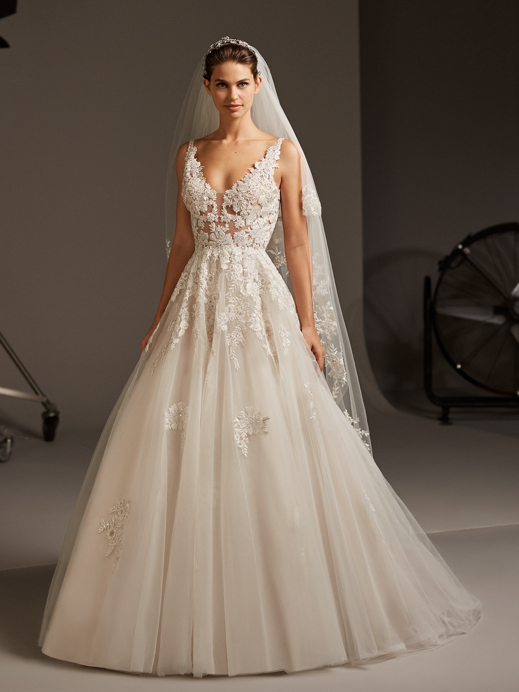 Pronovias Crucero 2020