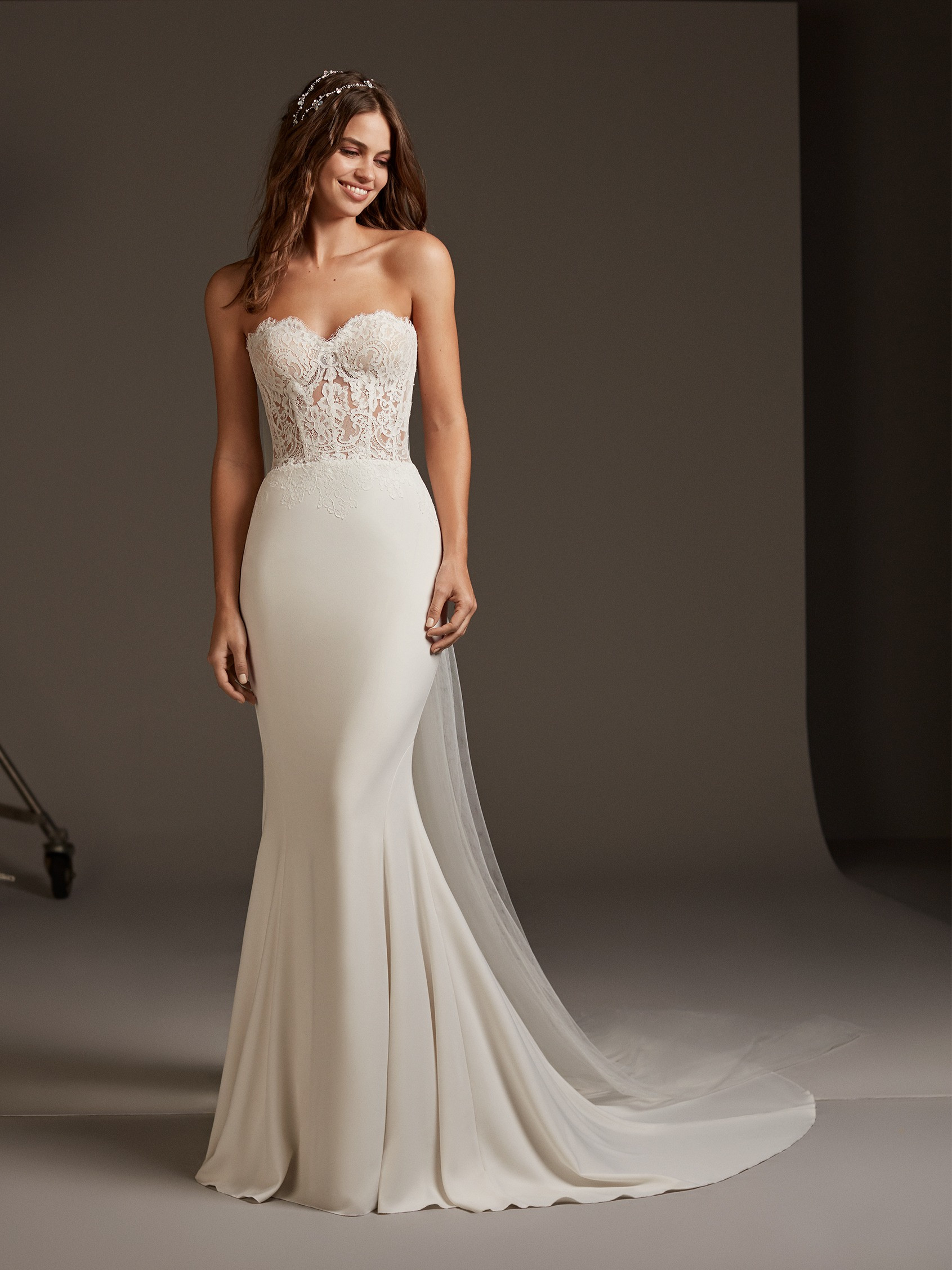 Pronovias Crucero 2020