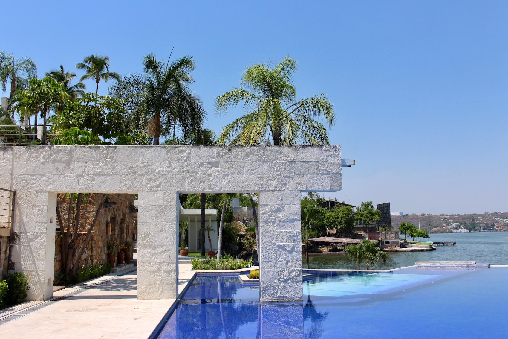 Tres Cielos jardín para bodas en Tequesquitengo