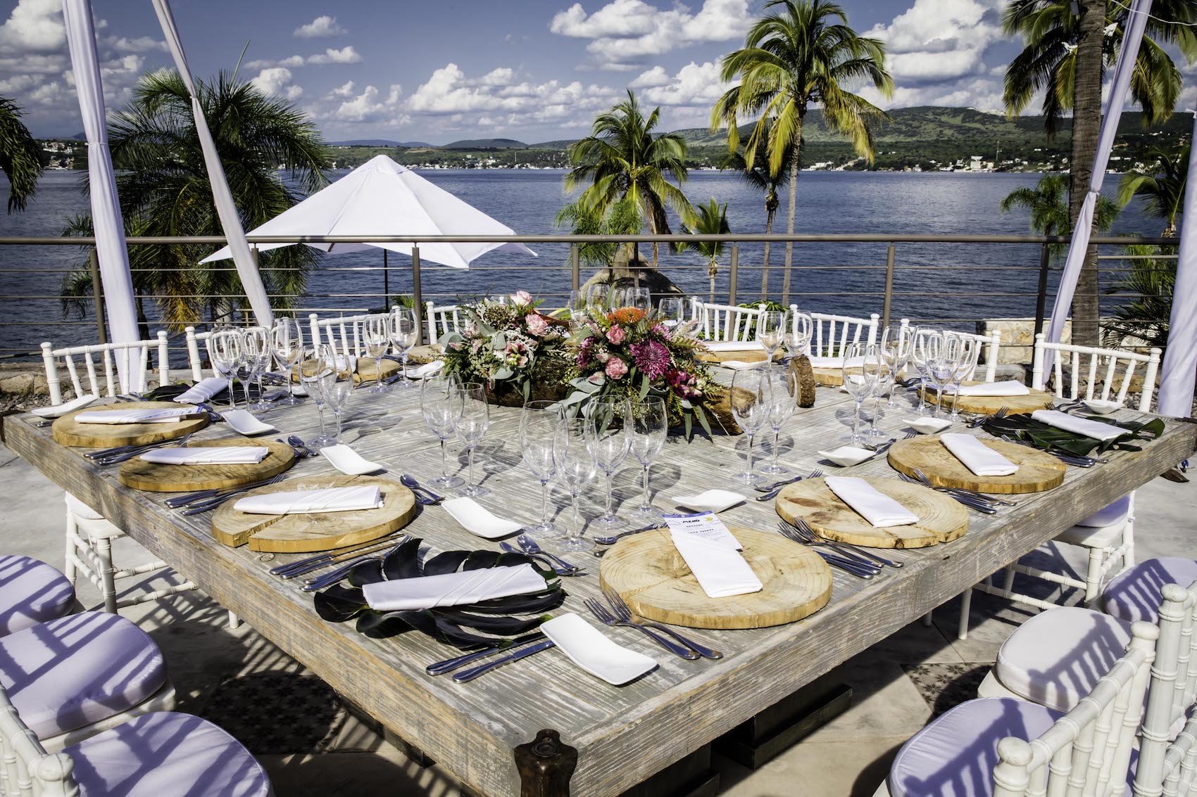 Tres Cielos jardín para bodas en Tequesquitengo