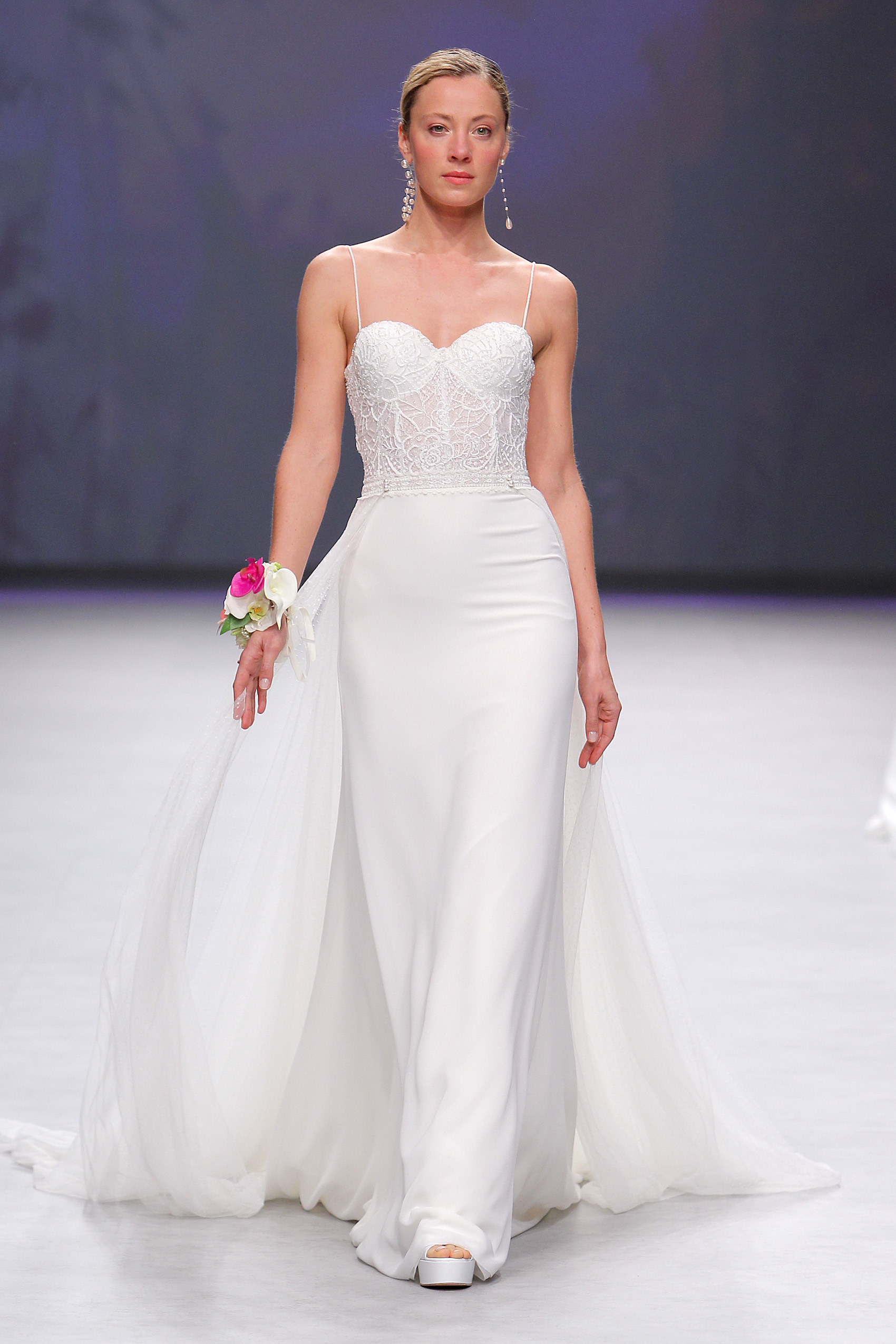 Vestidos de novia Aire Barcelona 2020