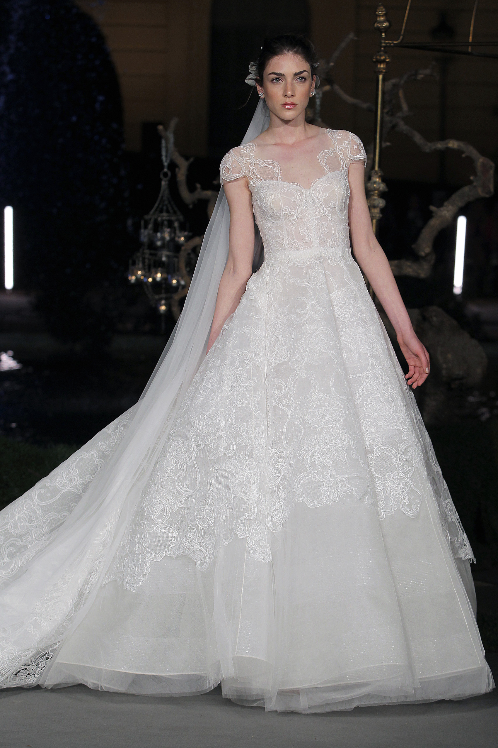 Vestidos de novia Marchesa 2020