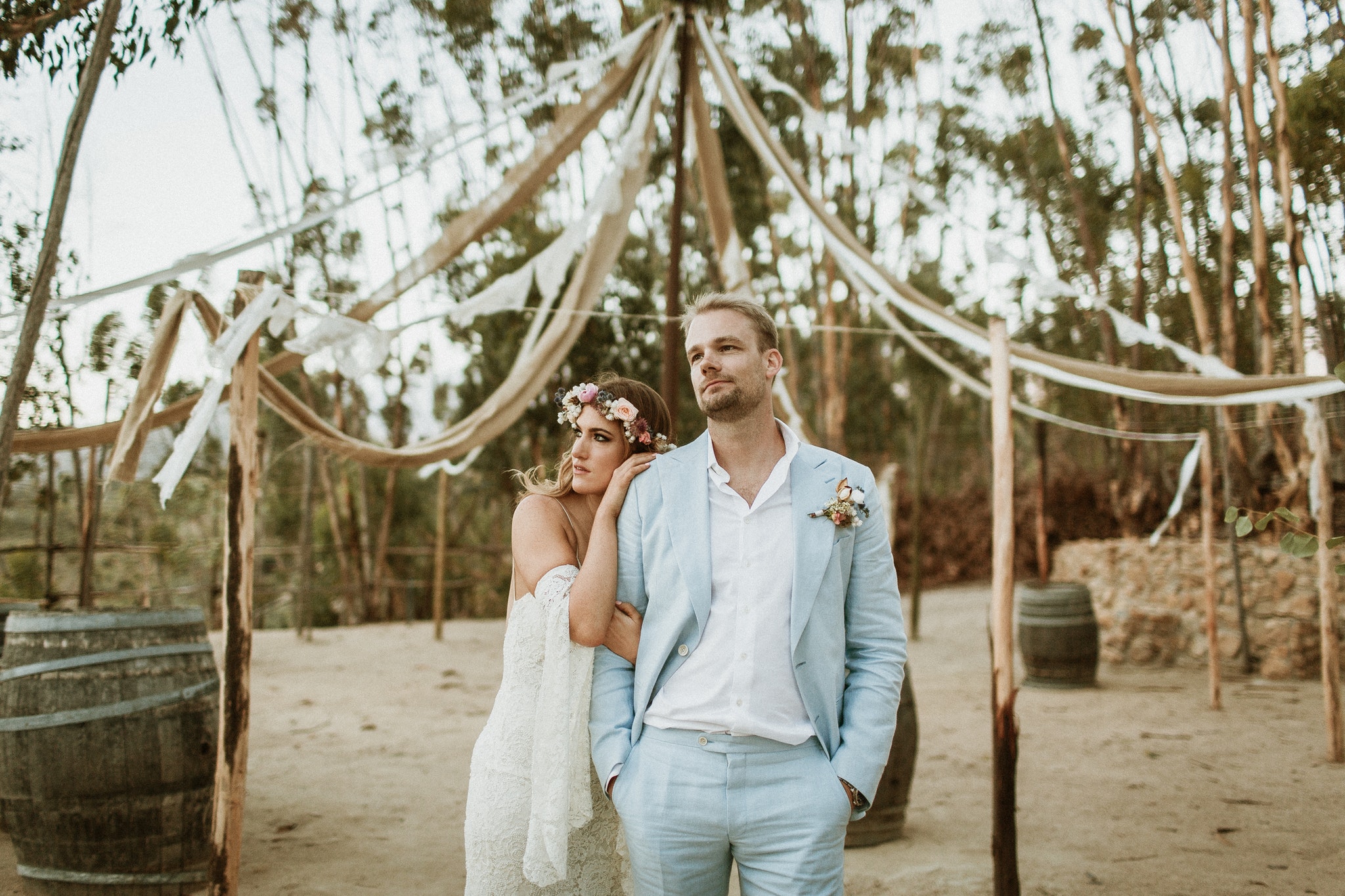 Una boda en los viñedos y montañas de Sudáfrica