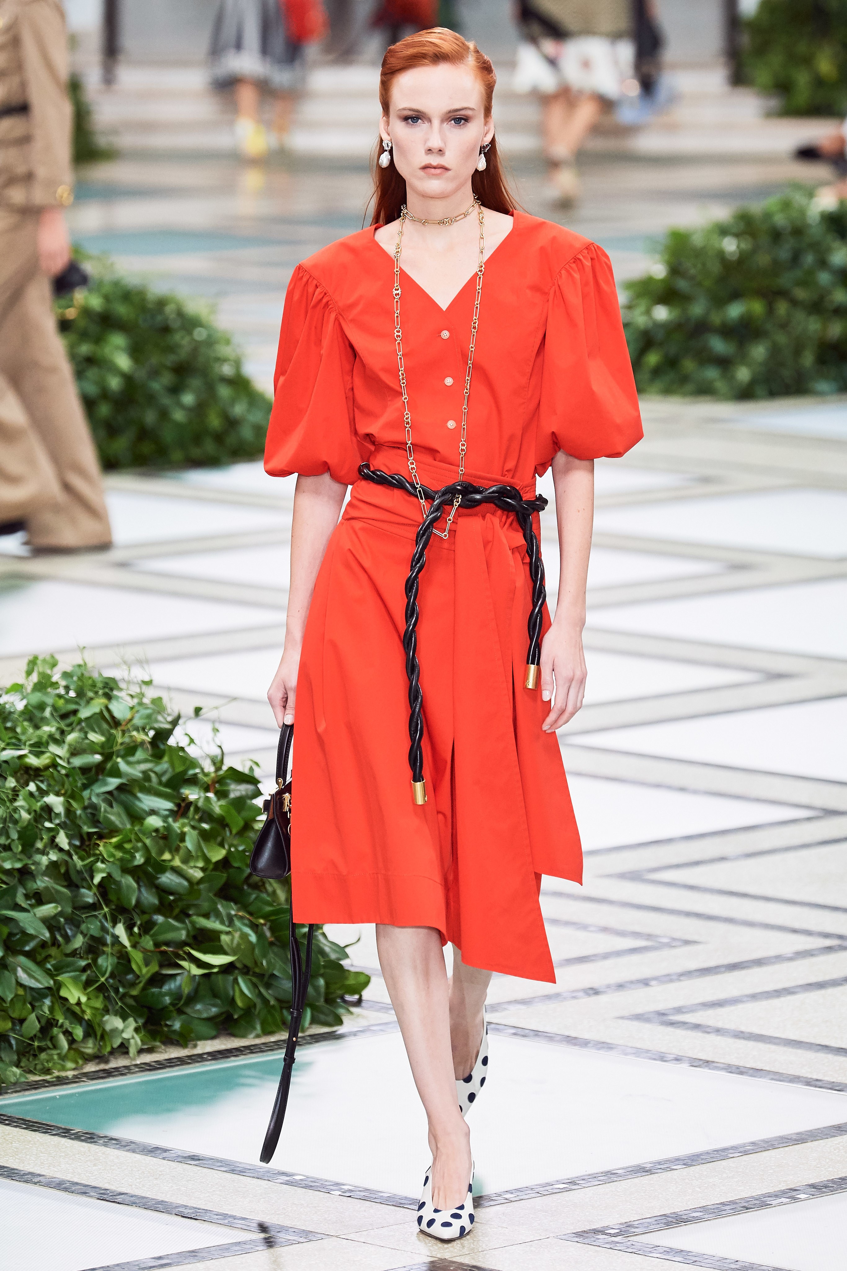 Tory Burch 2020 colección inspirada en Lady Di