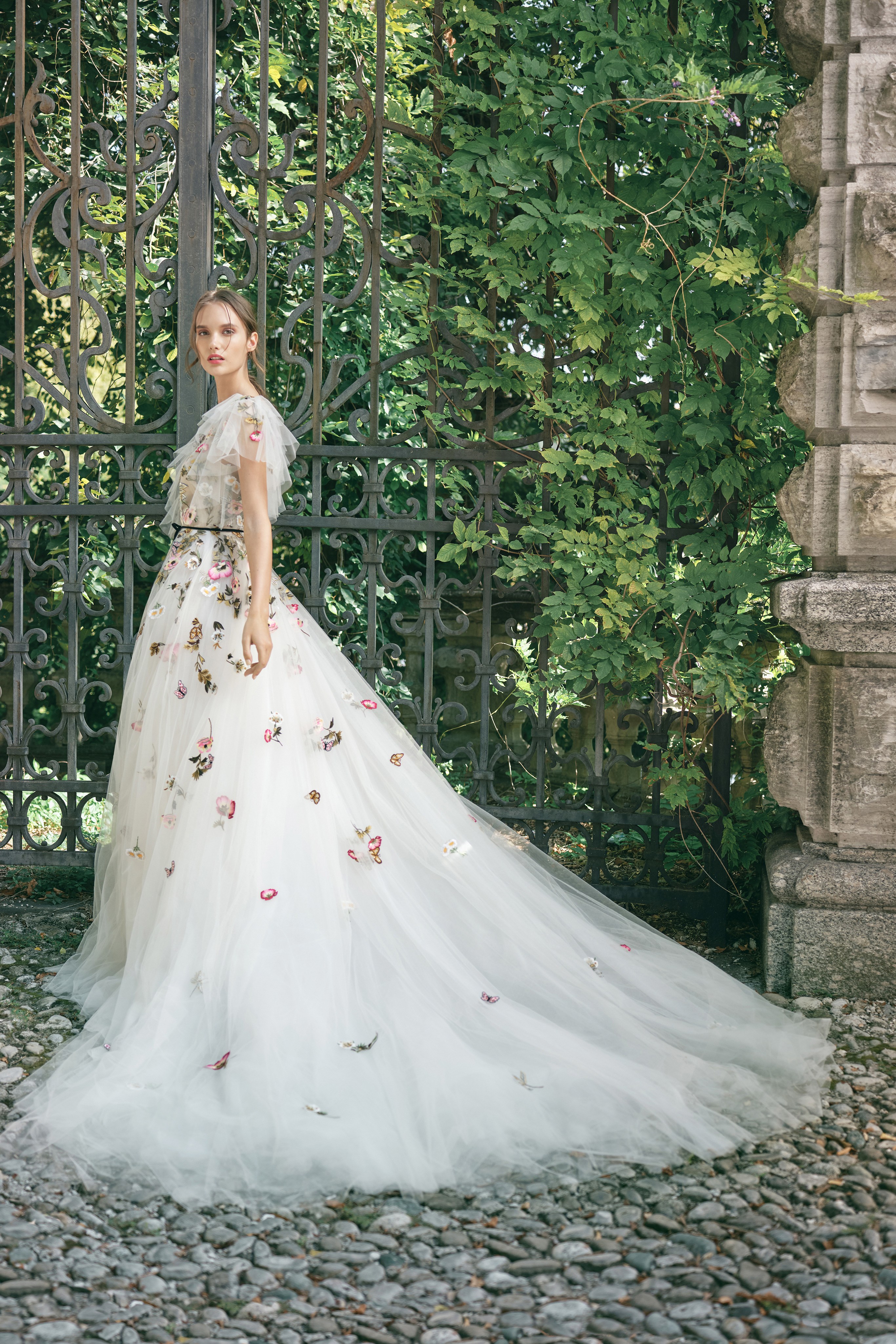 Vestidos de novia Monique Lhuillier otoño 2020