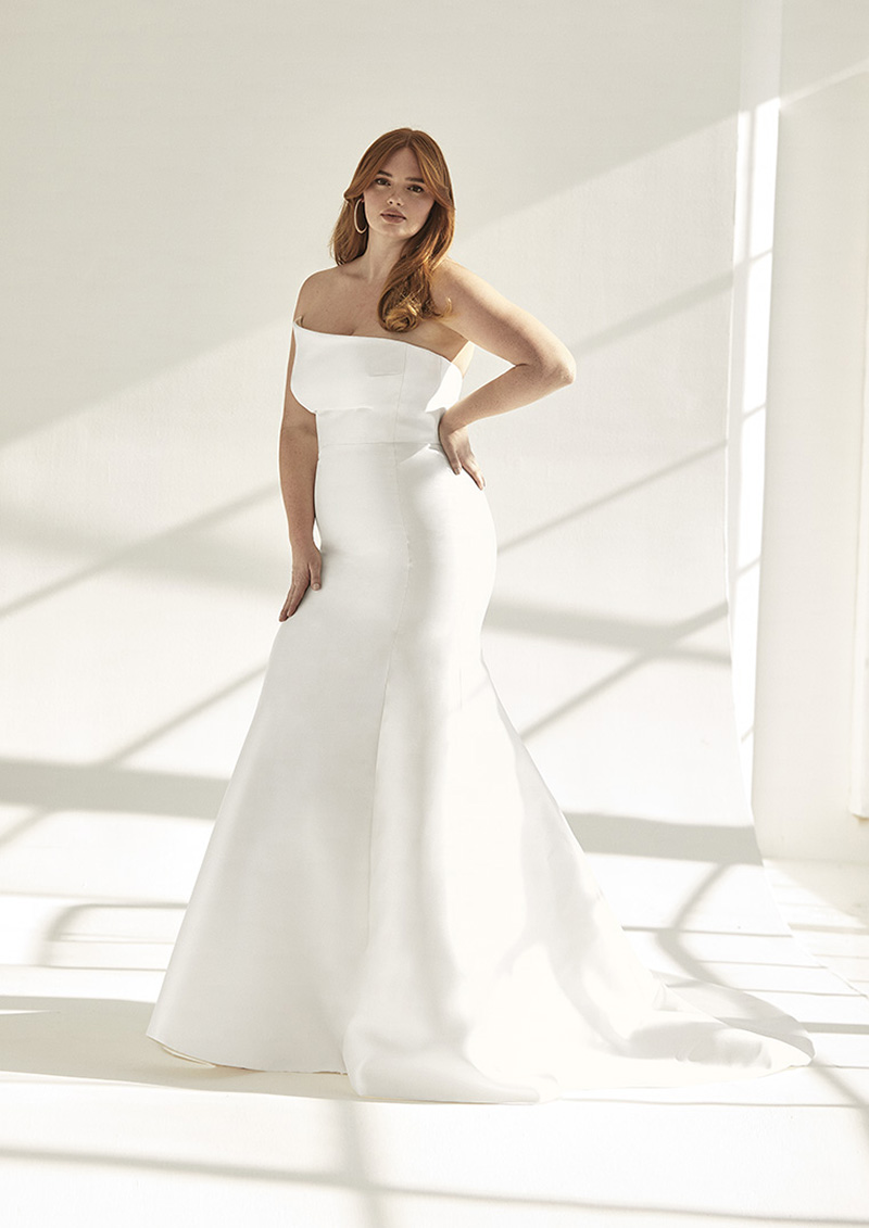 la nueva colección de Pronovias diseñada por Ashley Graham