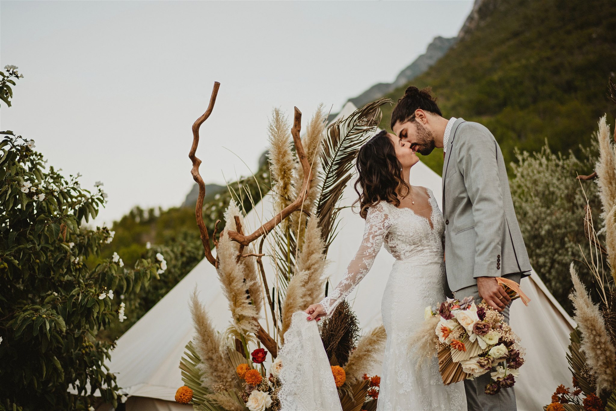 Glamping Elopement en Posada en el Potrero Chico