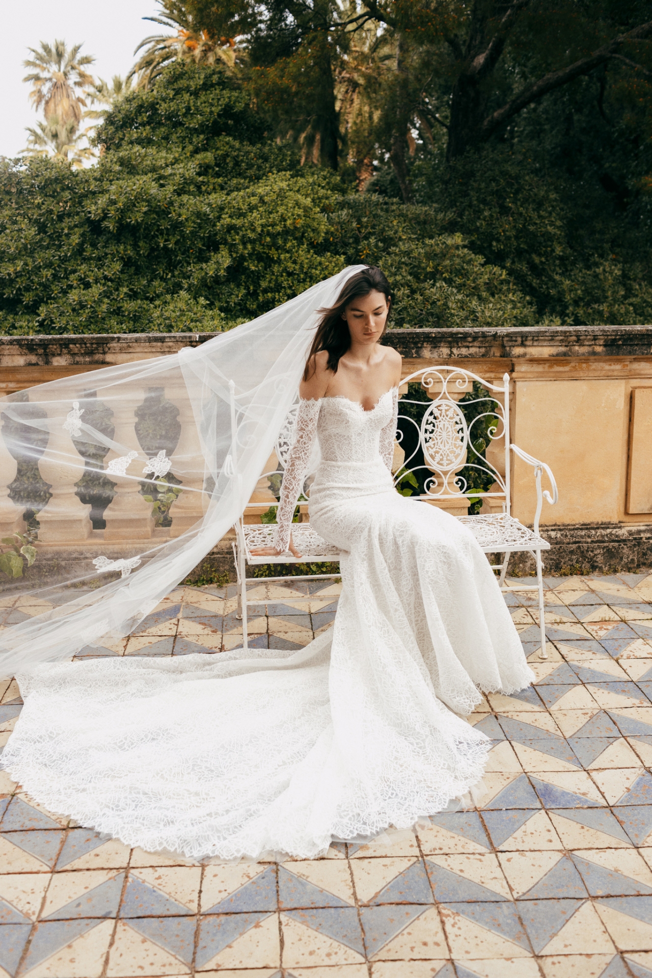 Vestidos de novia Monique Lhuillier 2023